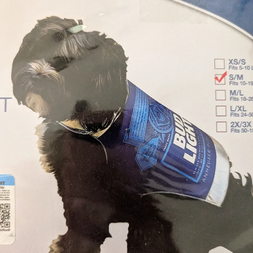 $ 💥3/$24‎ Bud Light Dog Costume